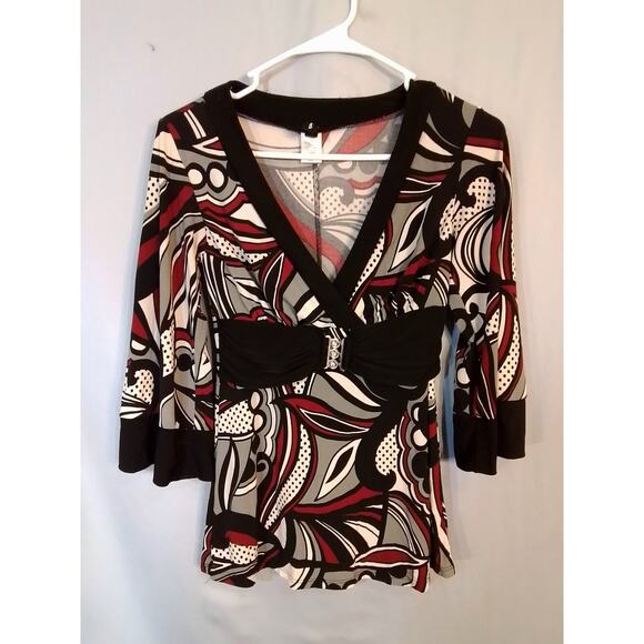 Heart Soul ; Multicolor blouse with black cummerbund and sliver clasp - Picture 4 of 8